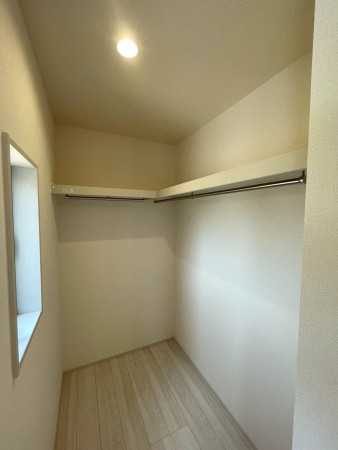 熊谷市末広、新築一戸建ての収納画像です