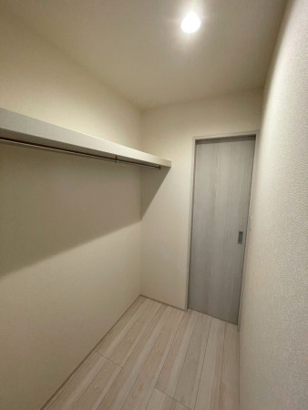 熊谷市末広、新築一戸建ての収納画像です