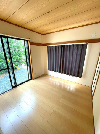 熊谷市石原、中古一戸建ての寝室画像です