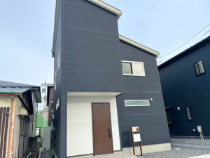 熊谷市久下、中古一戸建ての外観画像です