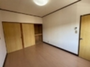 熊谷市本石、中古一戸建ての寝室画像です