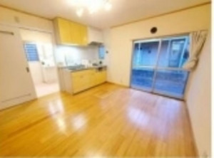 熊谷市妻沼、中古一戸建ての居間画像です