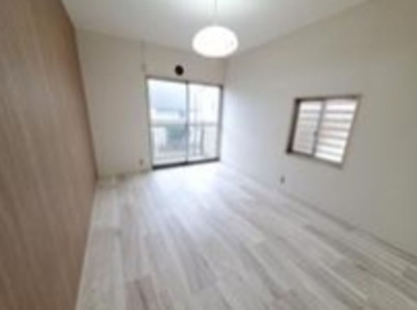 熊谷市妻沼、中古一戸建ての寝室画像です