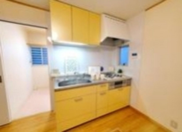 熊谷市妻沼、中古一戸建てのキッチン画像です