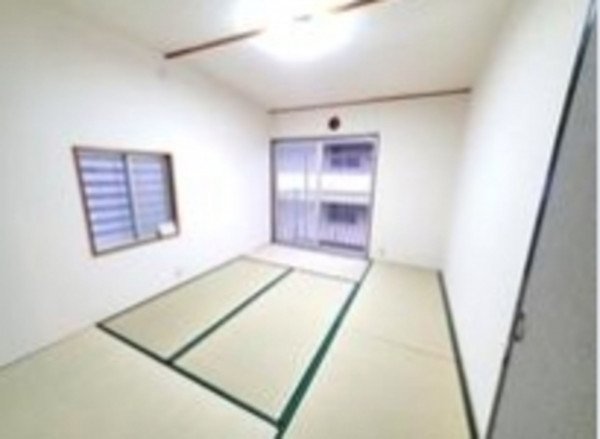 熊谷市妻沼、中古一戸建ての寝室画像です