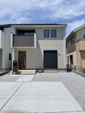 熊谷市赤城町、新築一戸建ての外観画像です