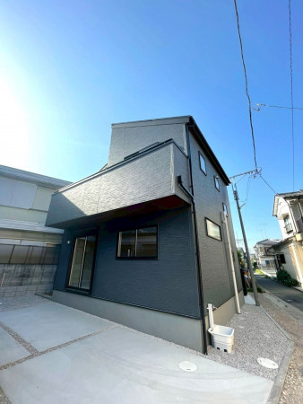 熊谷市箱田、新築一戸建ての外観画像です