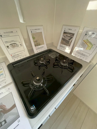 熊谷市箱田、新築一戸建てのキッチン画像です