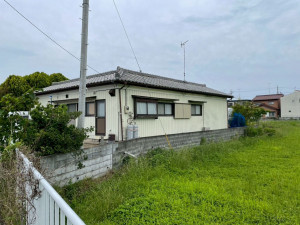 熊谷市小曽根、中古一戸建ての画像です