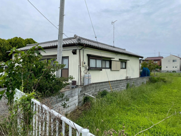 熊谷市小曽根、中古一戸建ての画像です