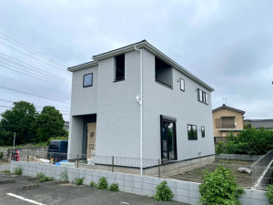 熊谷市拾六間、新築一戸建ての外観画像です