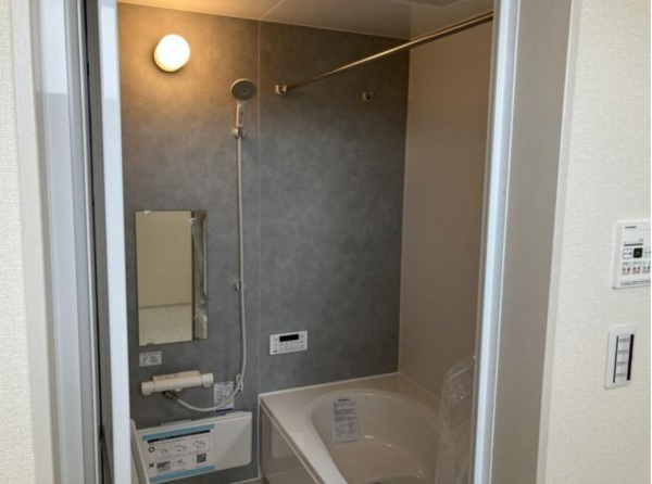 深谷市稲荷町北、新築一戸建ての風呂画像です