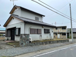 深谷市榛沢新田、中古一戸建ての画像です