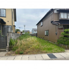 河北郡津幡町字加賀爪、土地の画像です