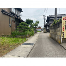 河北郡津幡町字加賀爪、土地の画像です