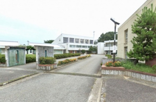 河北郡津幡町字杉瀬、土地の画像です