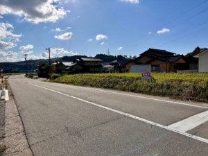 河北郡津幡町字杉瀬、土地の画像です