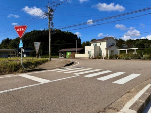 河北郡津幡町字杉瀬、土地の画像です