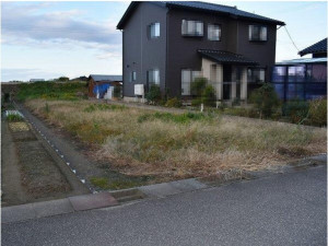 河北郡津幡町字川尻、土地の画像です