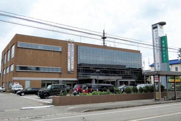 河北郡津幡町字津幡、新築一戸建ての警察署・交番画像です