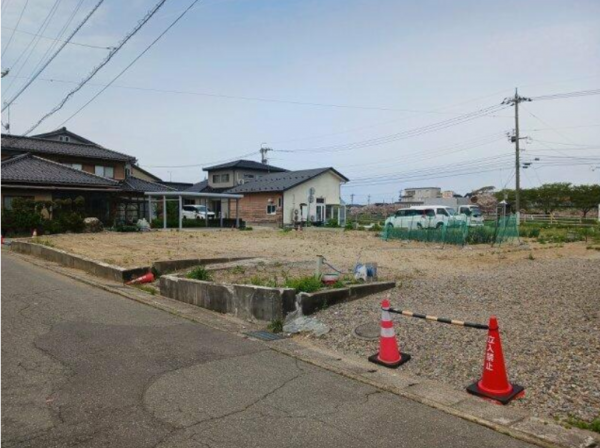 羽咋市本町、土地の画像です