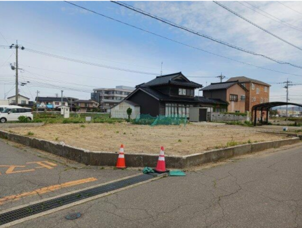 羽咋市本町、土地の画像です