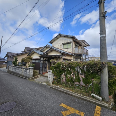 羽咋郡宝達志水町、中古一戸建ての画像です