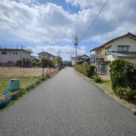 羽咋郡宝達志水町、中古一戸建ての画像です