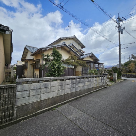 羽咋郡宝達志水町、中古一戸建ての画像です