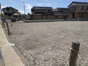 羽咋市中央町、土地の画像です