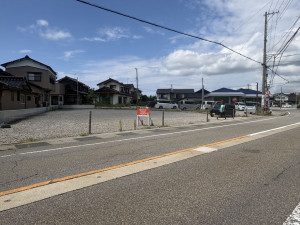 羽咋市中央町、土地の画像です