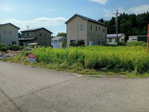 河北郡津幡町字杉瀬、土地の外観画像です