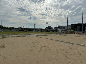 かほく市白尾、土地の画像です