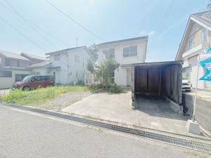 河北郡津幡町字潟端、中古一戸建ての外観画像です