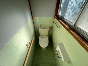 金沢市野町、中古一戸建てのトイレ画像です