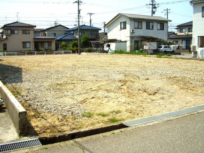 金沢市馬替、土地の外観画像です