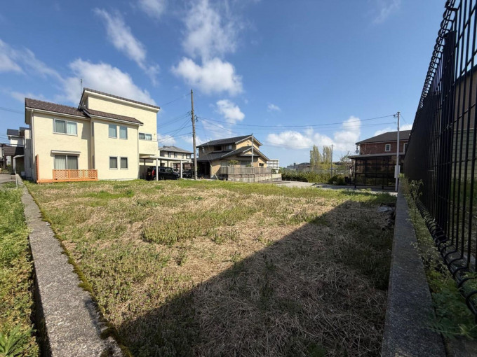 金沢市長坂、土地の画像です