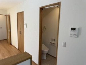 金沢市小坂町、新築一戸建てのトイレ画像です