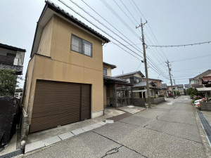 金沢市西金沢、土地の画像です