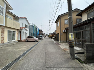 金沢市西金沢、土地の画像です