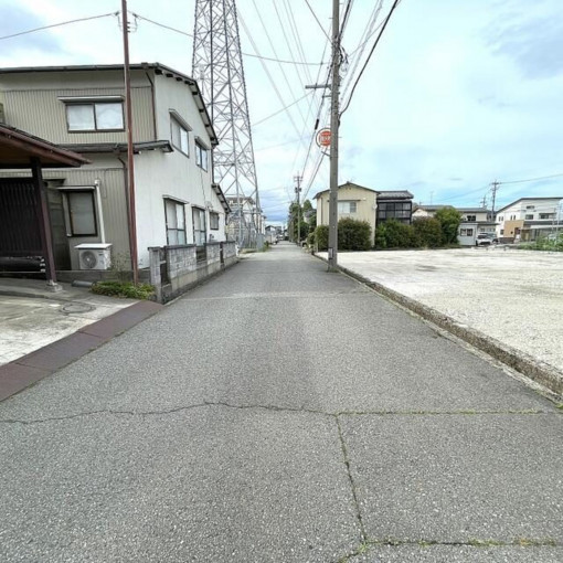 金沢市四十万、土地の画像です