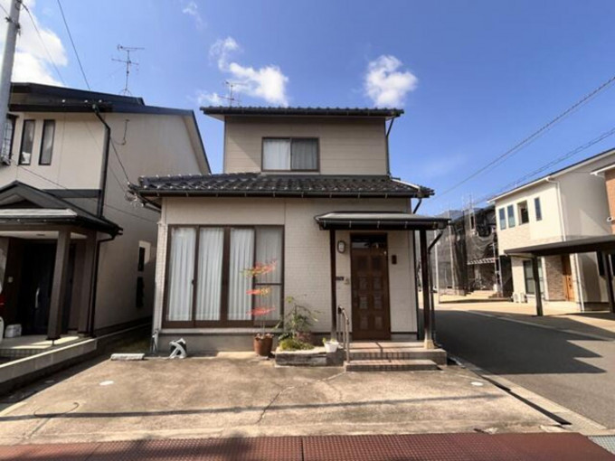 金沢市、中古一戸建ての画像です