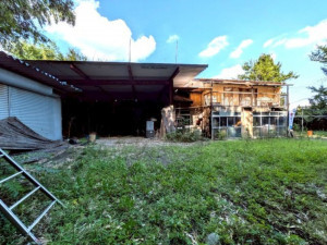 高崎市鼻高町、土地の画像です