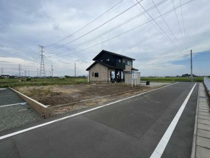 高崎市南新波町、土地の画像です