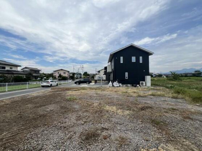 高崎市南新波町、土地の画像です