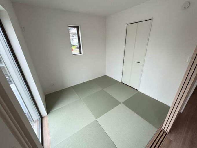 高崎市上中居町、新築一戸建ての画像です