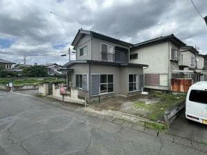 高崎市下豊岡町、中古一戸建ての画像です