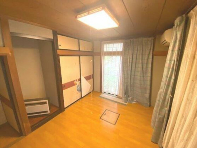 高崎市石原町、中古一戸建ての画像です