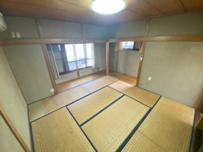 高崎市石原町、中古一戸建ての画像です