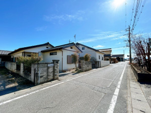 高崎市京目町、中古一戸建ての画像です